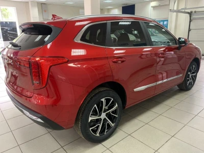 Автомобиль Haval Jolion, 1.5 л, передний привод, Робот, бензин в наличии в Краснодаре