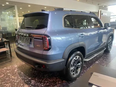 Автомобиль Haval Dargo, 2 л, полный привод, Робот, бензин в наличии в Екатеринбург