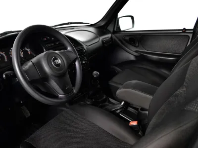 Автомобиль LADA Niva Travel, 1.7 л, полный привод, МКПП, бензин в наличии в Кемерово