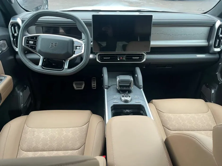 Автомобиль Jetour T2, 2 л, полный привод, Робот, бензин в наличии в Краснодаре