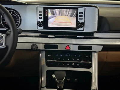 Автомобиль Kia Carnival, 2.2 л, передний привод, АКПП, дизель в наличии в Краснодаре