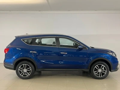 Автомобиль DongFeng 580, 1.5 л, передний привод, Вариатор, бензин в наличии в Краснодаре