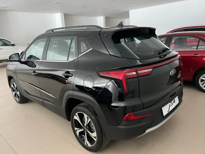 Автомобиль JAC JS4, 1.5 л, передний привод, Вариатор, бензин в наличии в Краснодаре